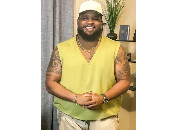 KnowME 2088 - Bukser og vest til herre.