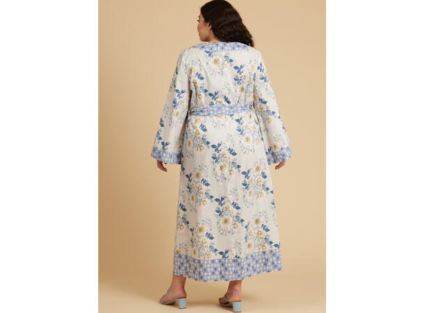 McCall's 8412 - Nattøy.