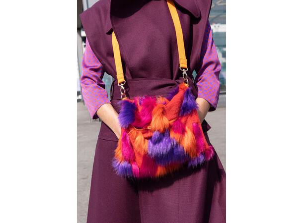 Burda 5759 - Balaclava, votter og muffe.