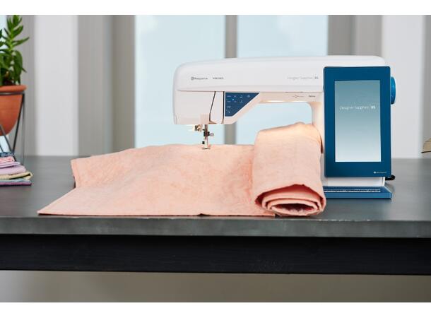 Husqvarna Viking Designer Sapphire 85