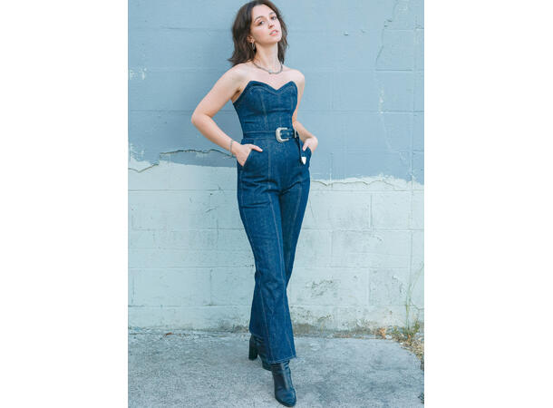 McCall's 8360 - Jumpsuit.