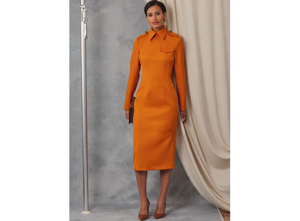 Vogue 2045 - Kjole med brystlomme.