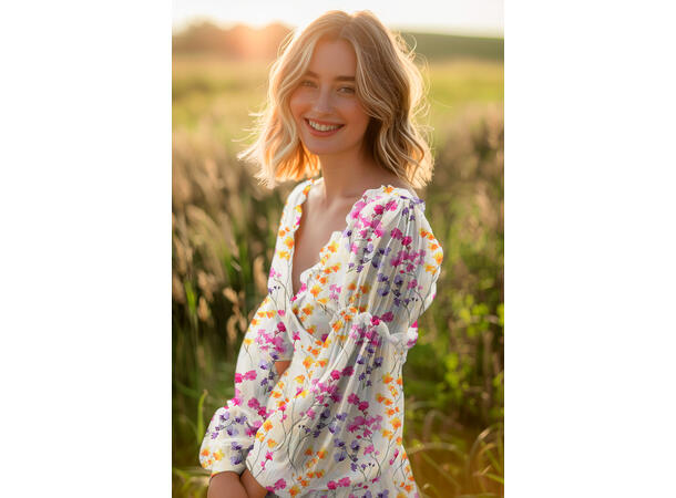 Bomull sateng Blomster - mørk rød