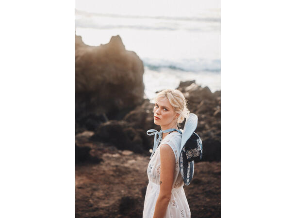 Burda 5759 - Balaclava, votter og muffe.