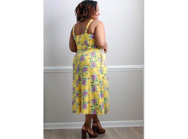 KnowME 2040 - Kjole.