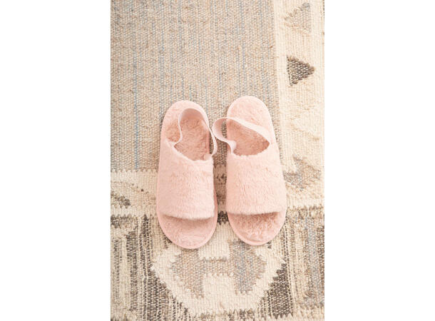 Burda 5759 - Balaclava, votter og muffe.