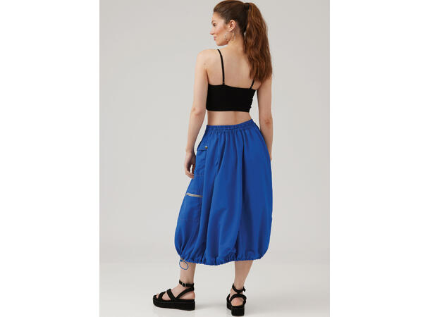 McCall's 8452 - Skjørt.