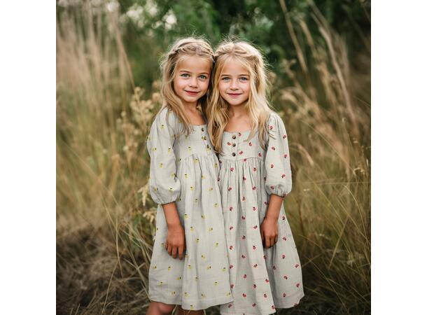 Muslin med broderi Brodert sitron 