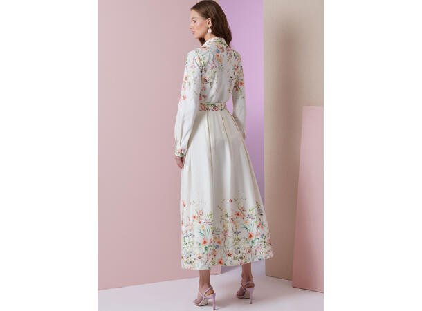 Vogue 2007 - Bluse og Skjørt.