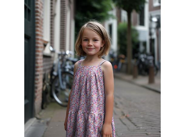 Poplin, blomster Blomster i rosa/orange på lyseblå bunn 