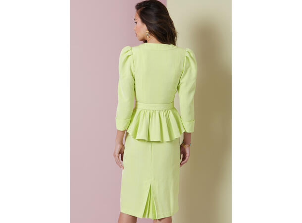 Vogue 2006 - Drakt til dame.