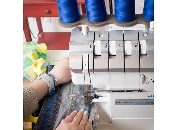 Juki MO-2500 Sumato Overlock 