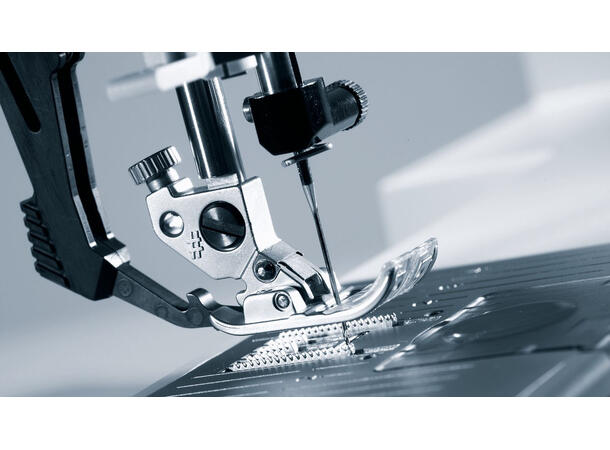 Pfaff Creative Ambition 640 sy- og broderimaskin