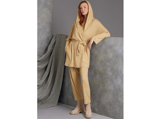 Vogue 1974 - Homewear til dame.